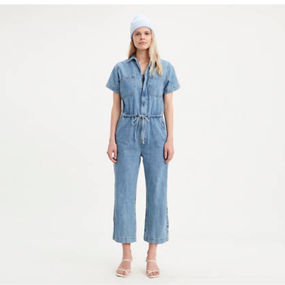 Levi’s Wide Leg Jumpsuit